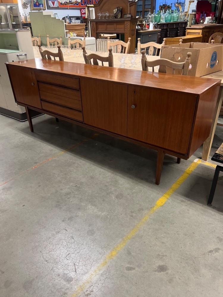 Sideboard scandinave